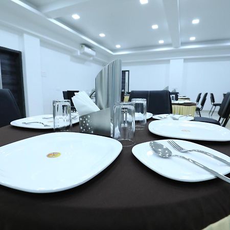 Imperial Grande Resort Lonavla Zewnętrze zdjęcie