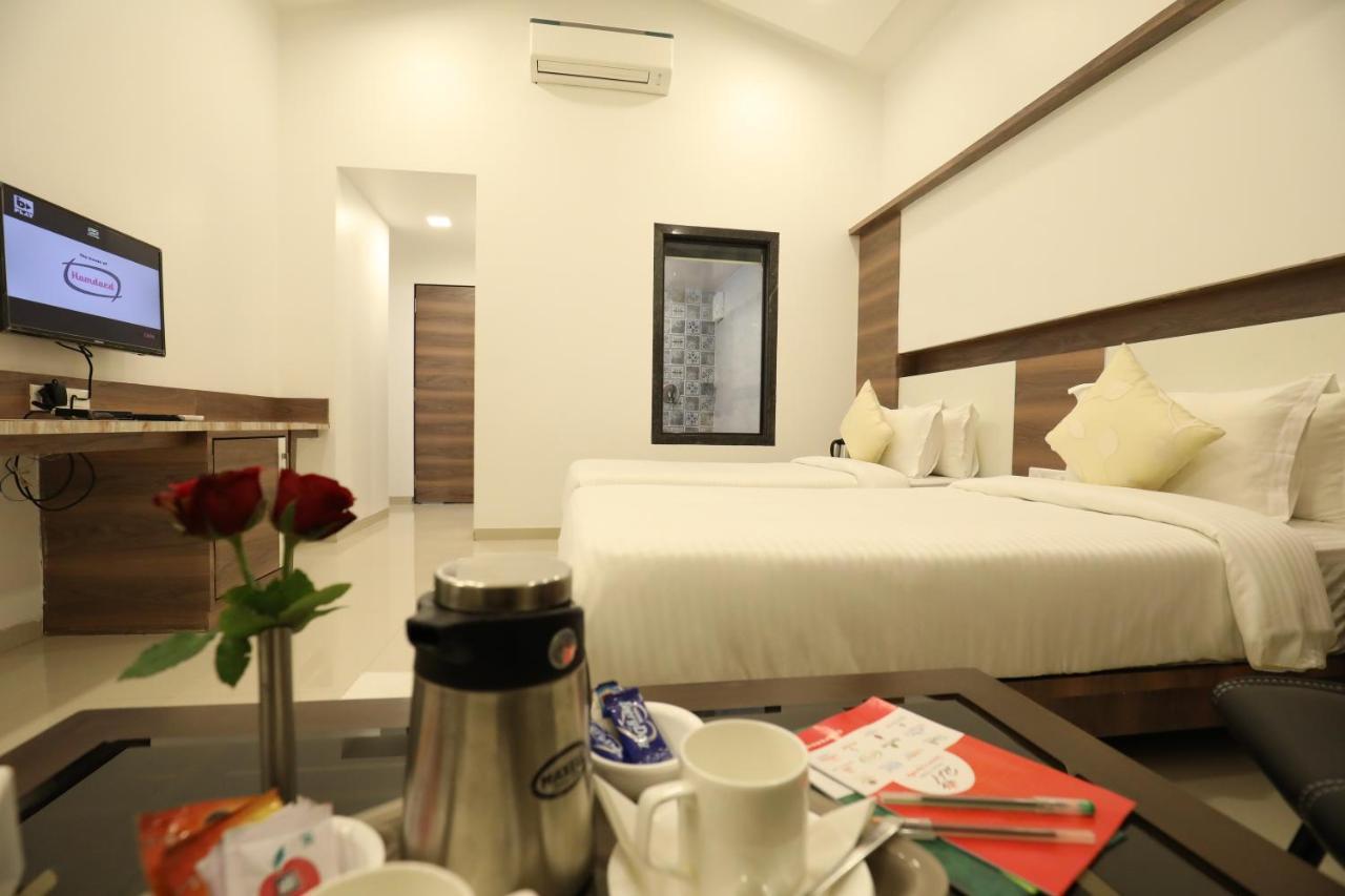 Imperial Grande Resort Lonavla Zewnętrze zdjęcie