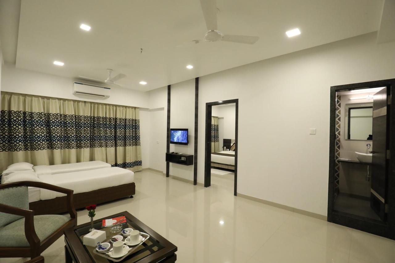 Imperial Grande Resort Lonavla Zewnętrze zdjęcie