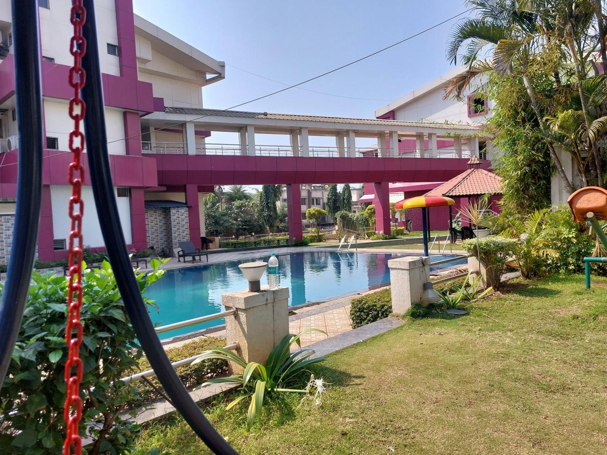 Imperial Grande Resort Lonavla Zewnętrze zdjęcie