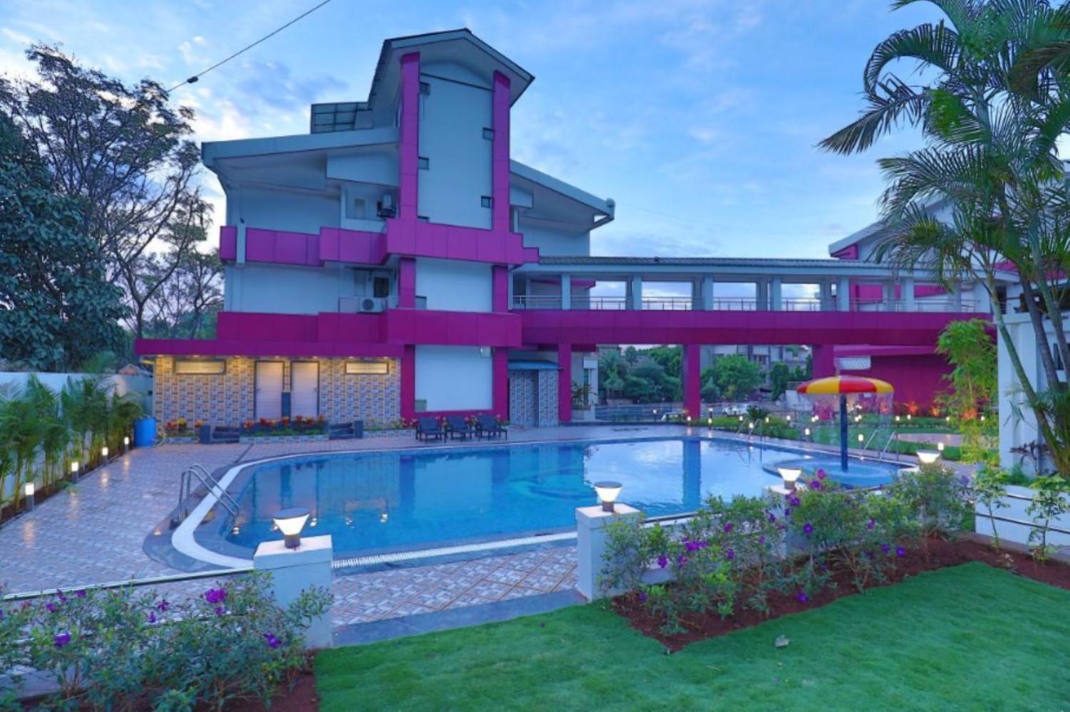 Imperial Grande Resort Lonavla Zewnętrze zdjęcie