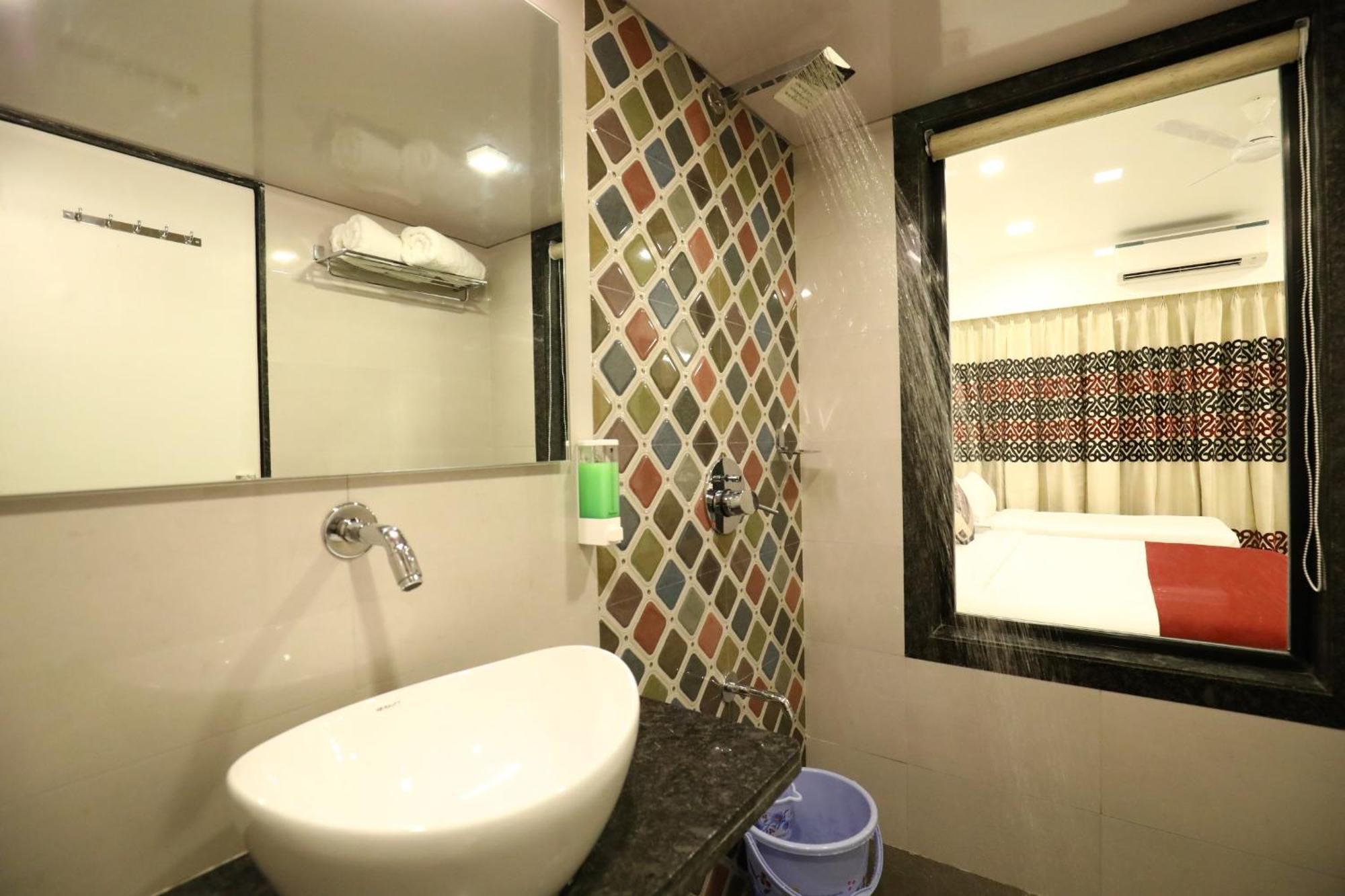 Imperial Grande Resort Lonavla Zewnętrze zdjęcie