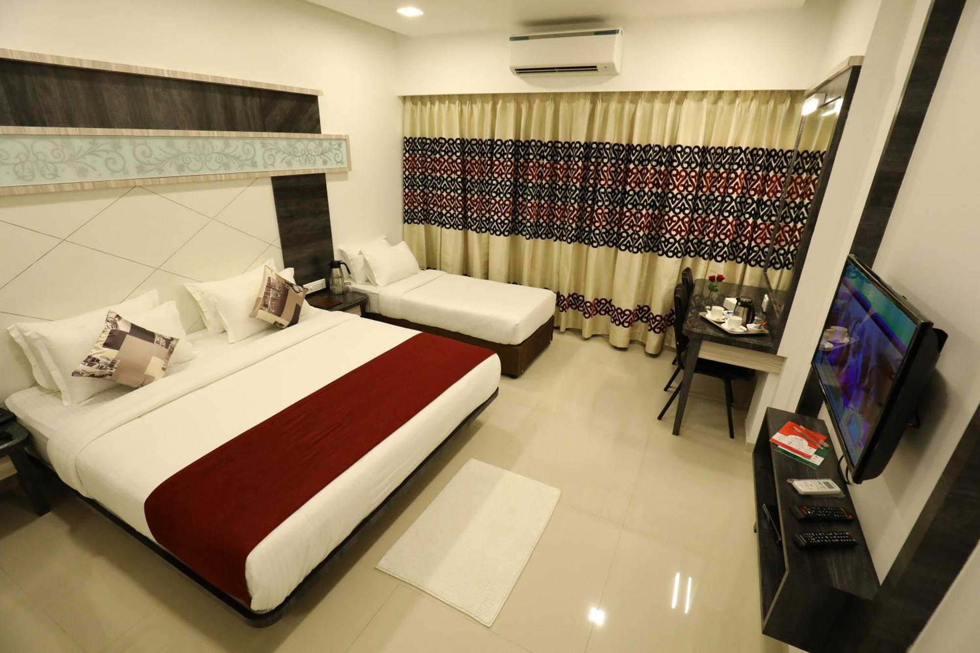 Imperial Grande Resort Lonavla Zewnętrze zdjęcie