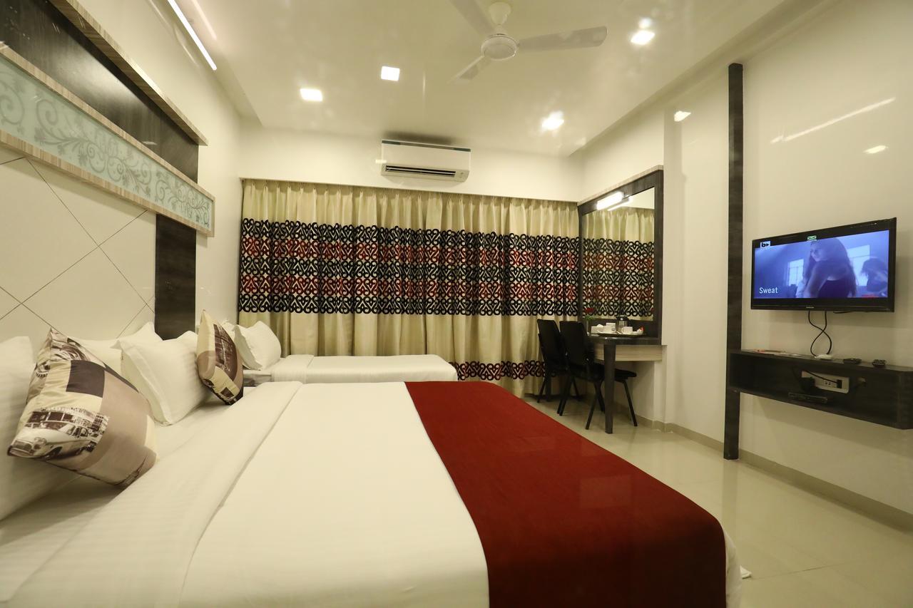 Imperial Grande Resort Lonavla Zewnętrze zdjęcie