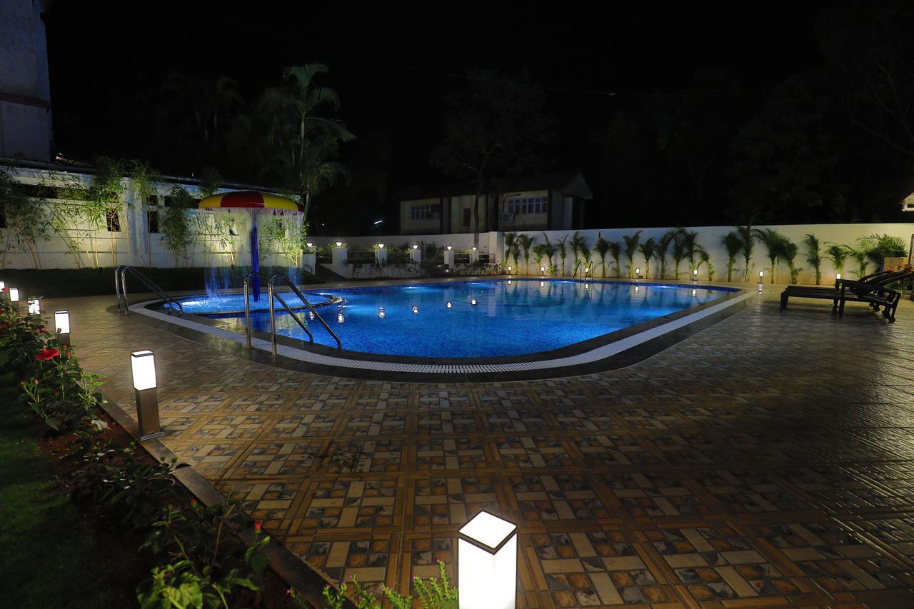 Imperial Grande Resort Lonavla Zewnętrze zdjęcie